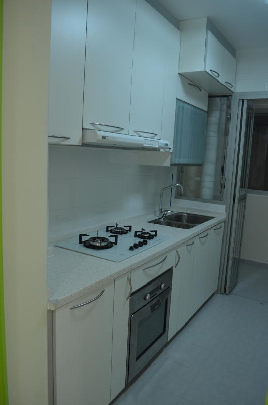 Left Side of the Kitchen with Cooking Hob and Washing Basin 7 Modern Design for HDB 3 Room Type Apartment with Modern Zen Bed Frame (Tatami) in Punggol Spectra : Kitchen